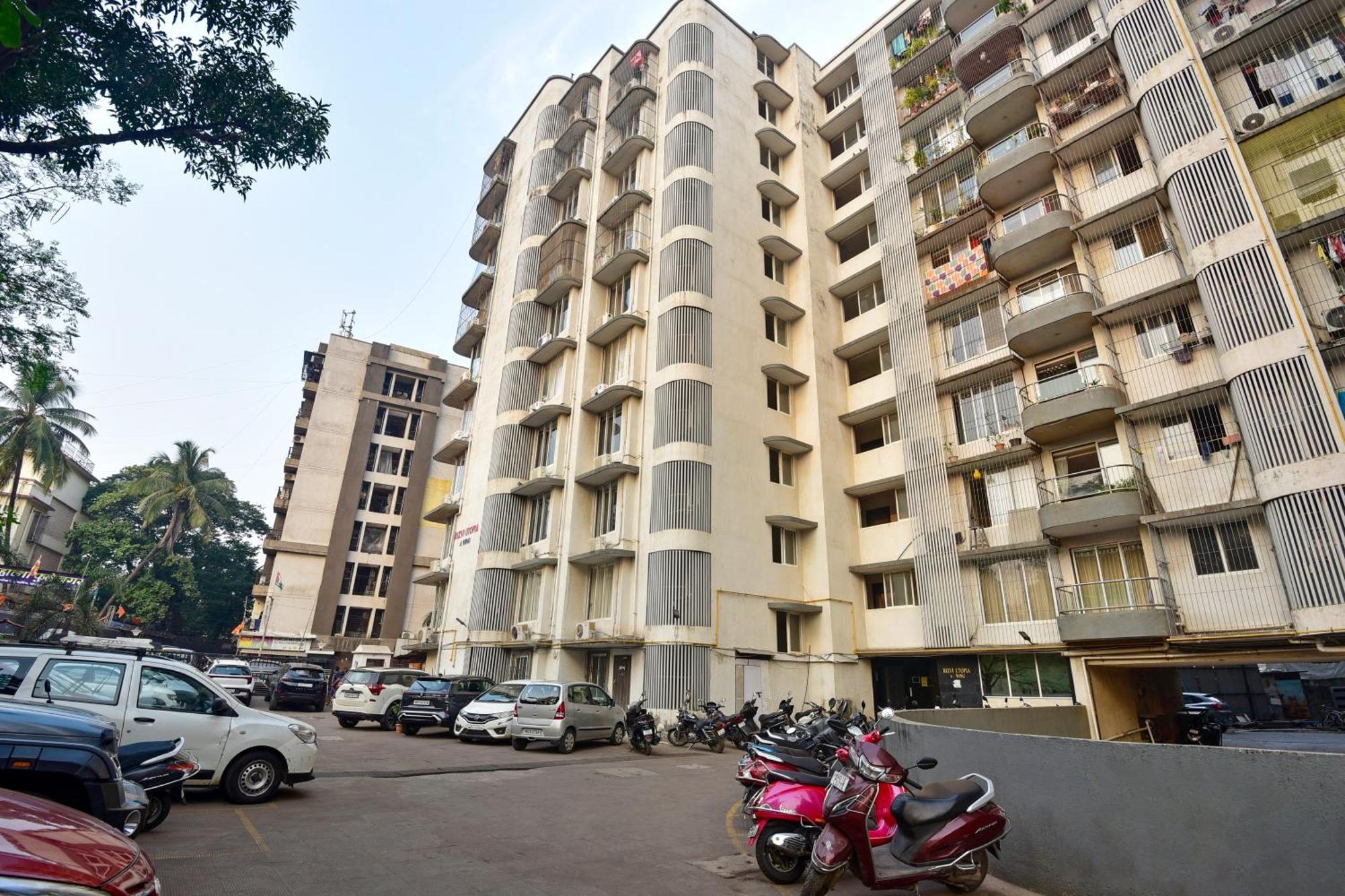 Hsquare Rizvi Utopia Lägenhet Mumbai Exteriör bild